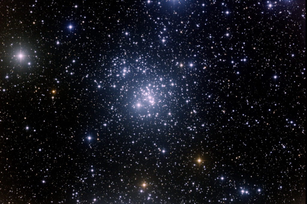 NGC 884