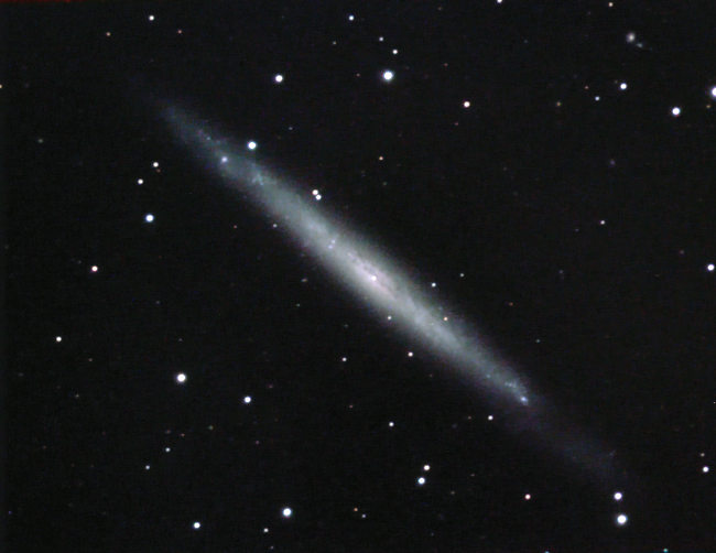 Galaxie NGC 4244. Autor: Ole Nielsen